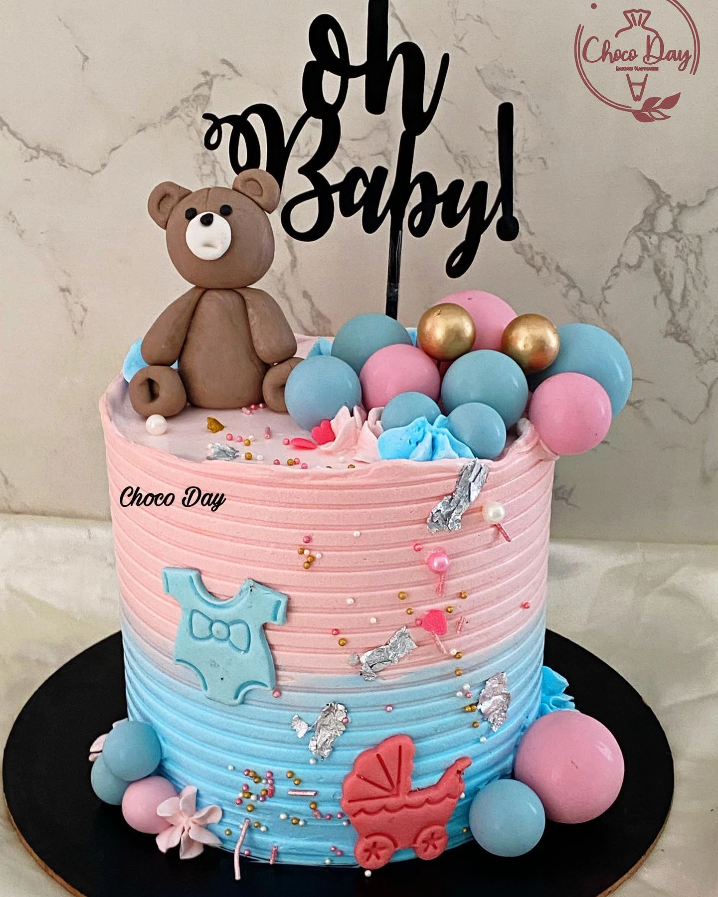 3. Buttercream with Fondant Accents