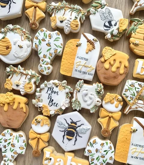 39. An Advanced Bee Theme
