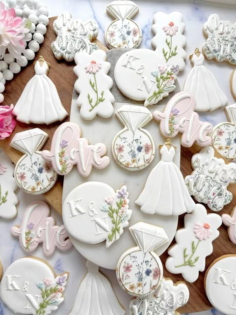 24. Delicate Wildflower Cookies