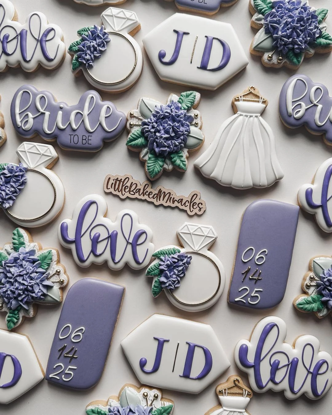43. Purple Hydrangea Bridal Set