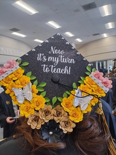 3. 3D Paper Flower Border