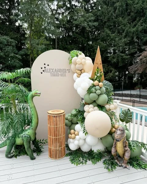 22. Outdoor Dino Backdrop