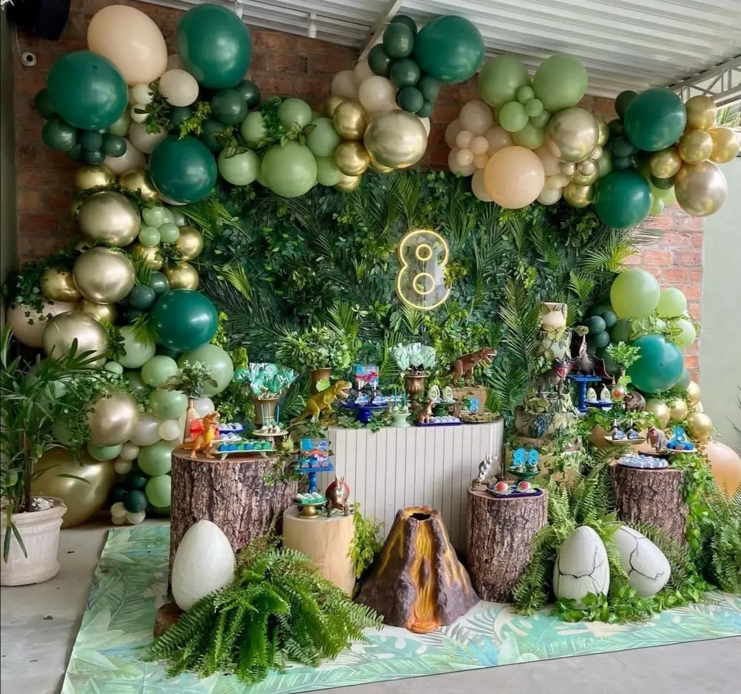 27. Lush Jungle Dessert Table