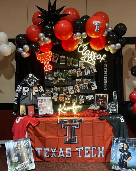 11. Mix High School and College