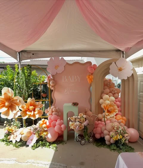 23. 'Baby in Bloom' Paper Flowers