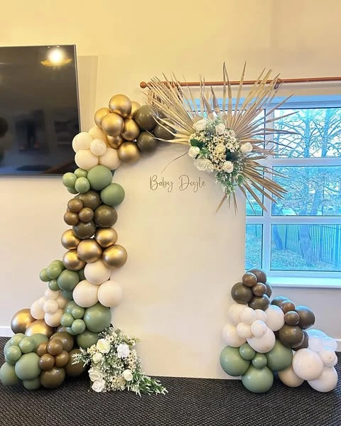 41. Gold Palms and Sage Balloons