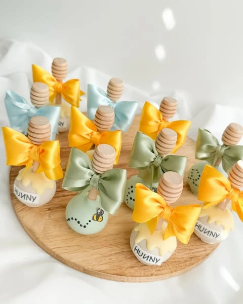 20. Mini Honey Jar Favors