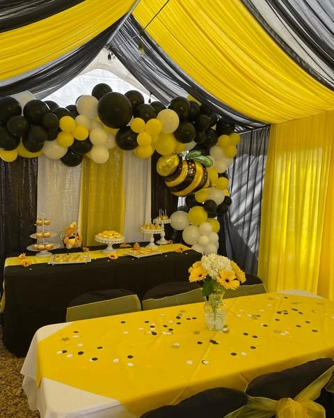 23. Bold Black and Yellow Decor