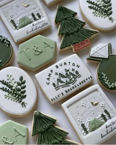 9. Detailed Iced Sugar Cookies