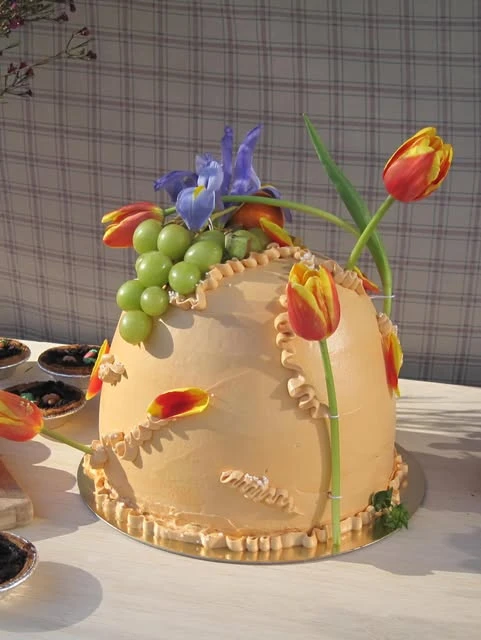 14. Use Real Fruit and Flowers