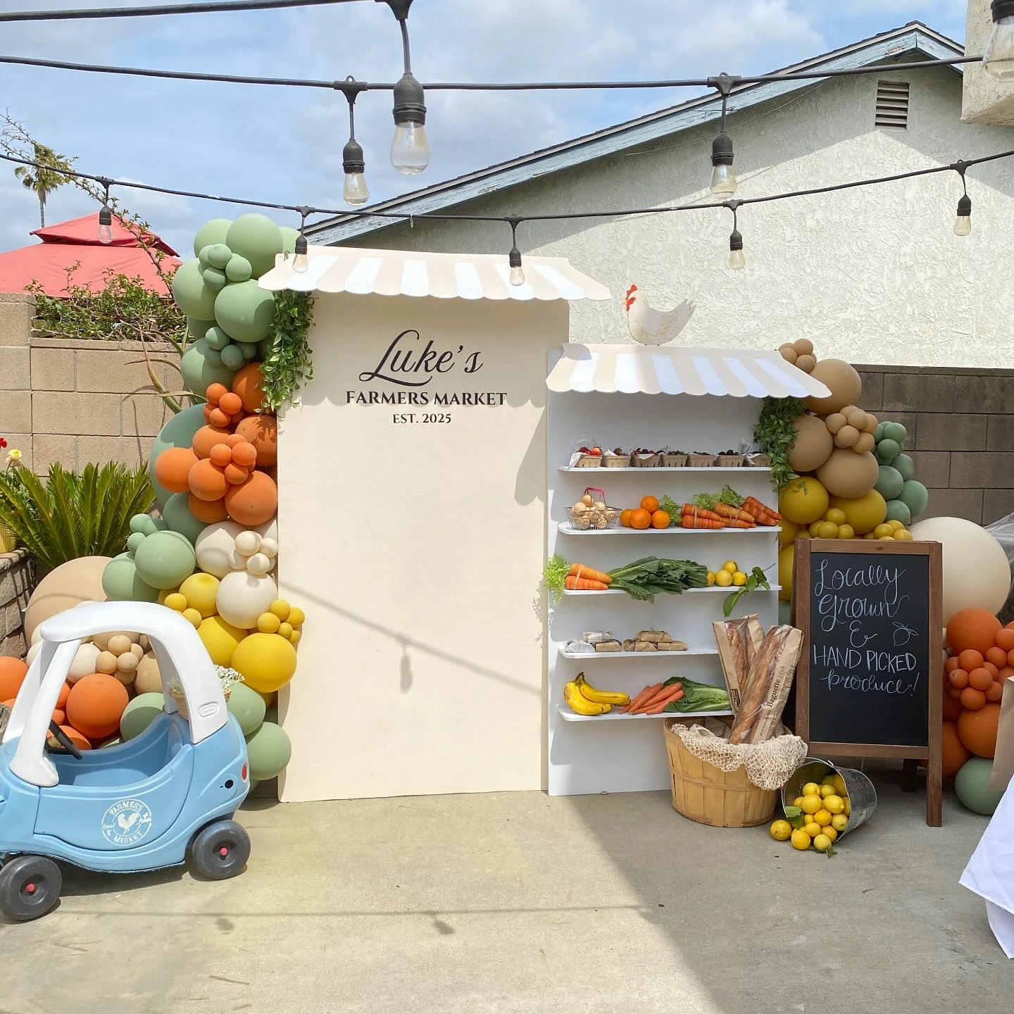 35. Rent a Market Stall Backdrop