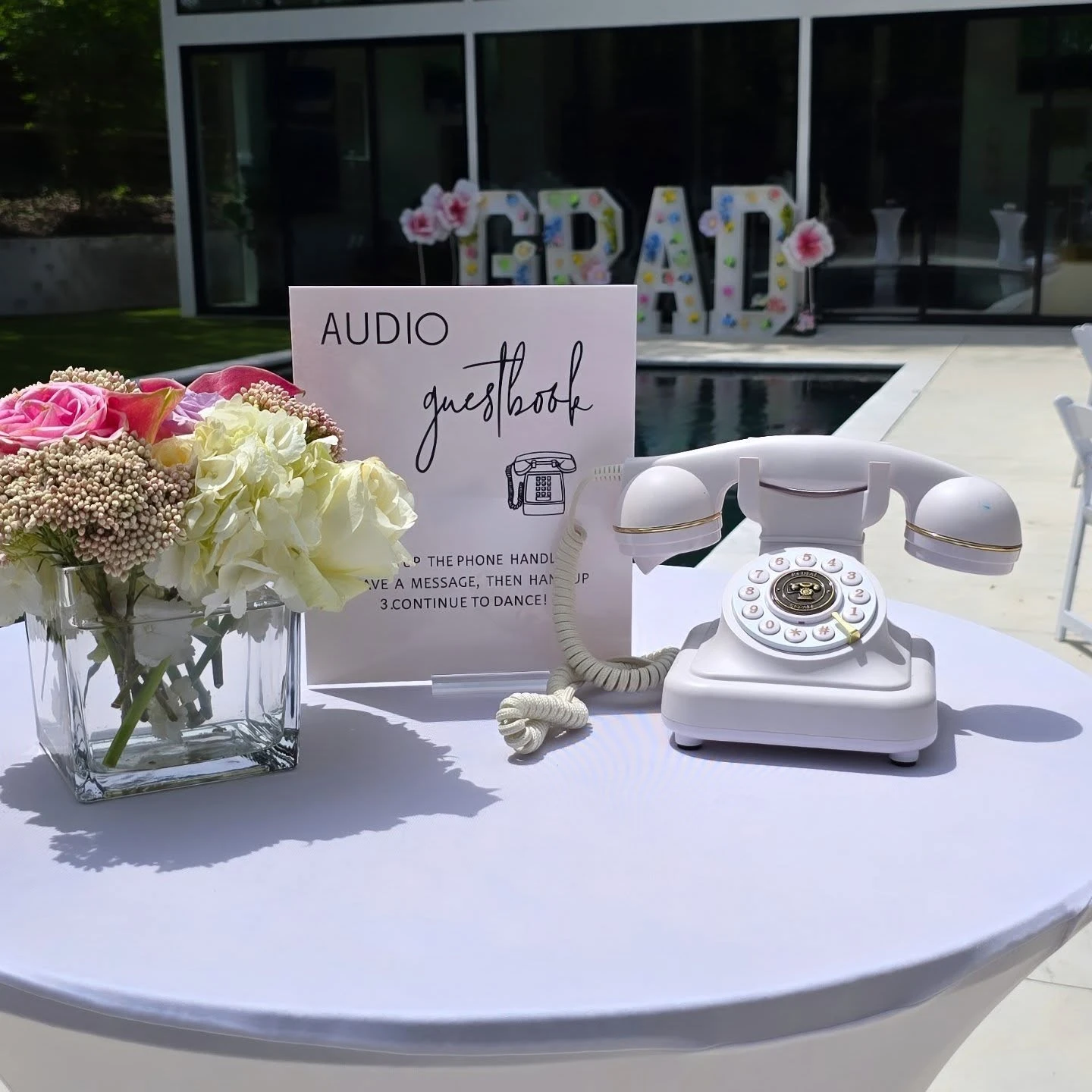 9. Infusing Florals Into Large-Scale Props image 3