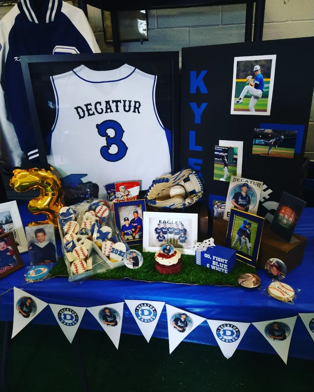 6. Build Your Table Around a Framed Jersey image 1