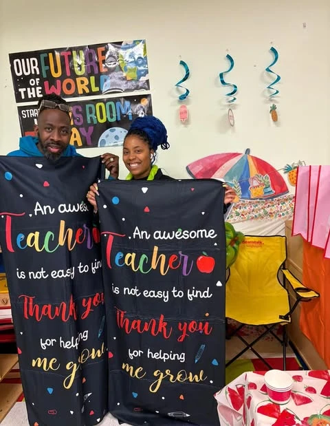 5. Effortless Teacher Appreciation Week Classroom Decor image 1
