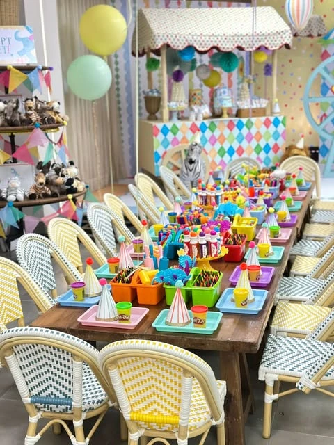 22. Turn Each Place Setting Into an Activity Kit image 1