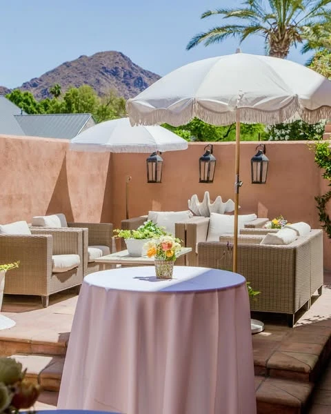 15. Unifying Your Party Zones with Florals image 2