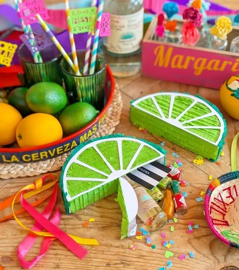 25. Piñata Favor Boxes