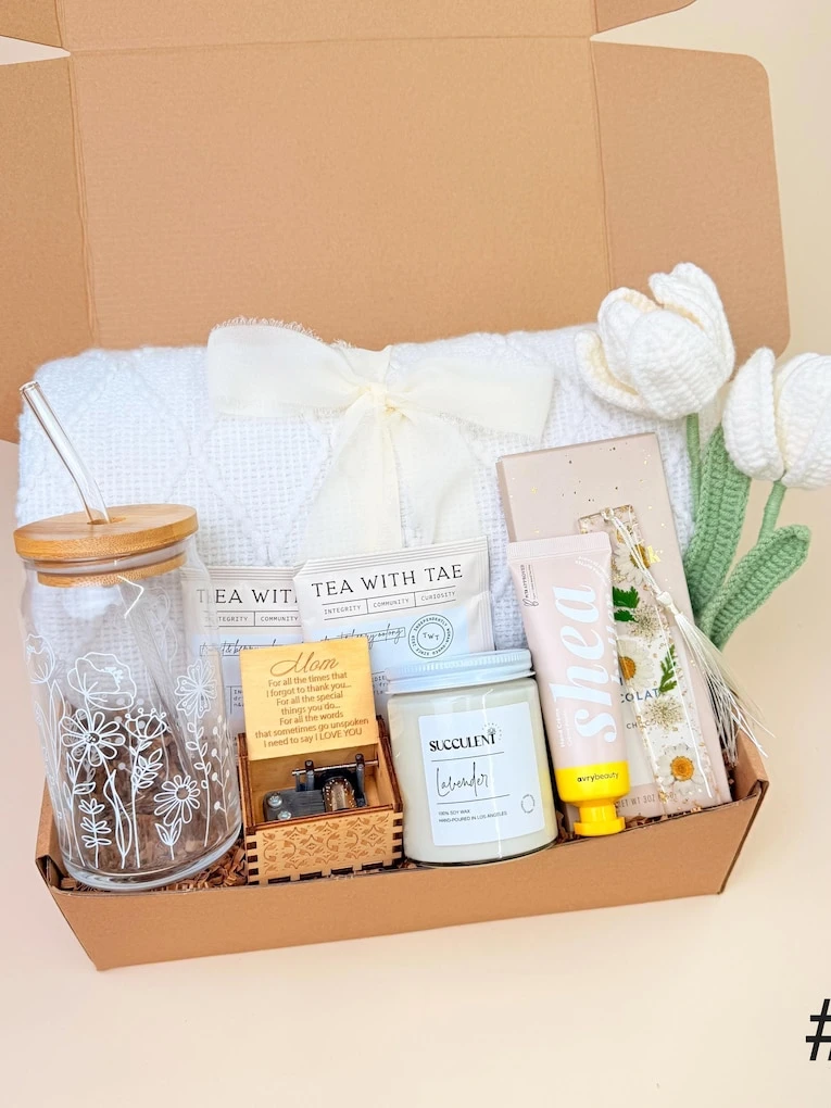 14. The All-In-One Gift Box