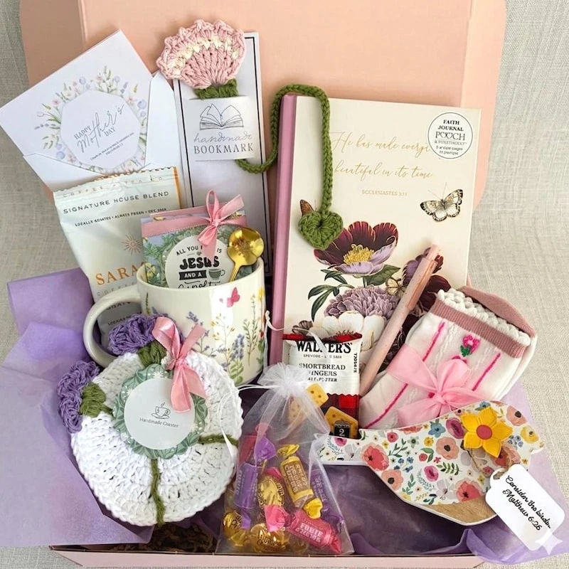 17. The All-In-One Gift Box