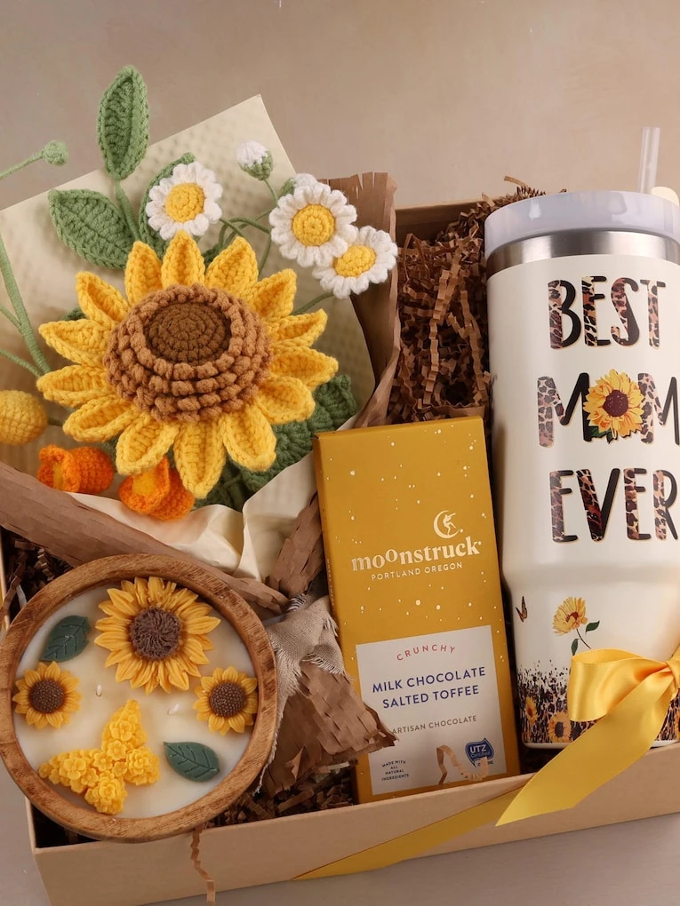 29. Themed Gift Box Idea