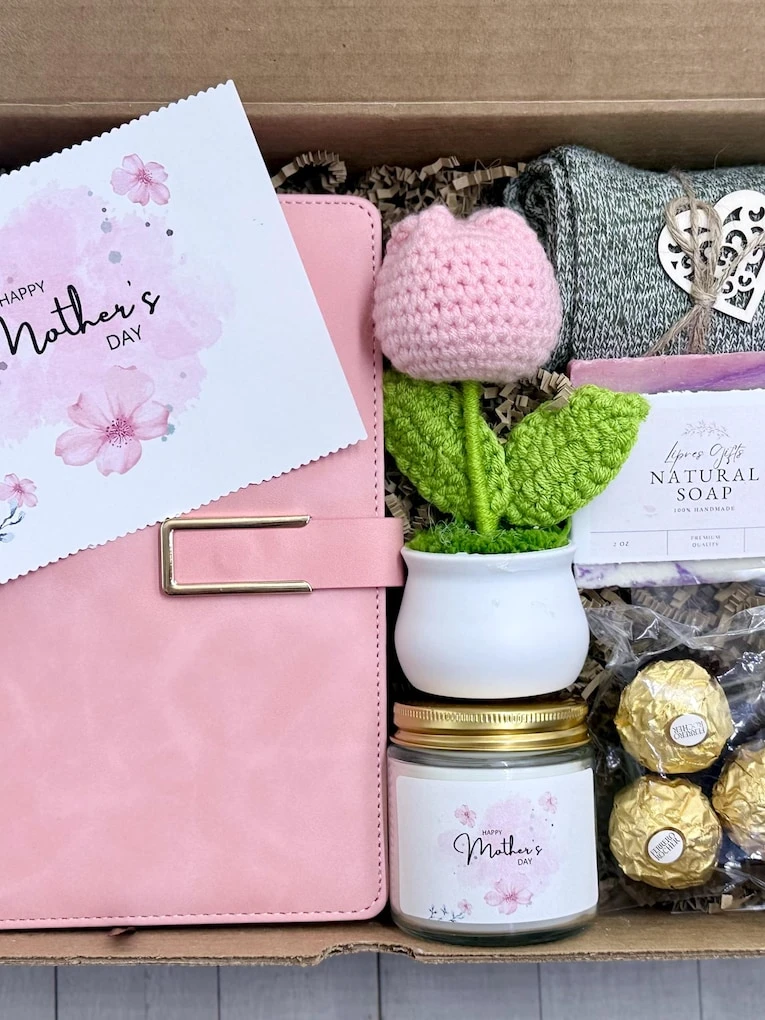 43. The All-In-One Gift Box