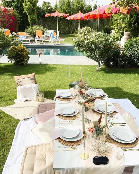 23. A Full-Service Picnic Setup