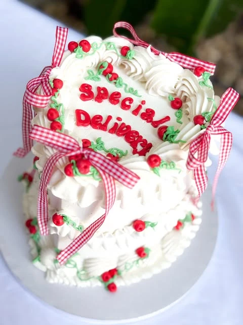 17. Special Delivery Buttercream Cake