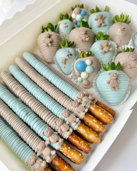 28. Themed Chocolate Treat Box
