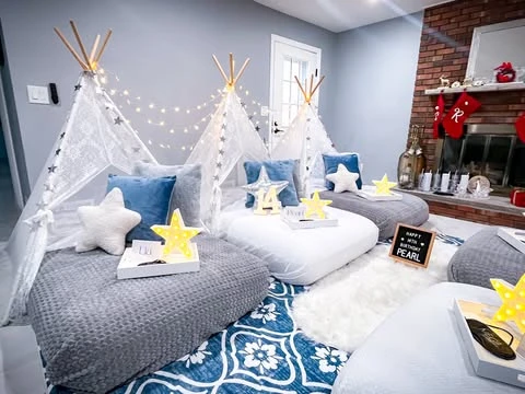 11. Starry Night Theme