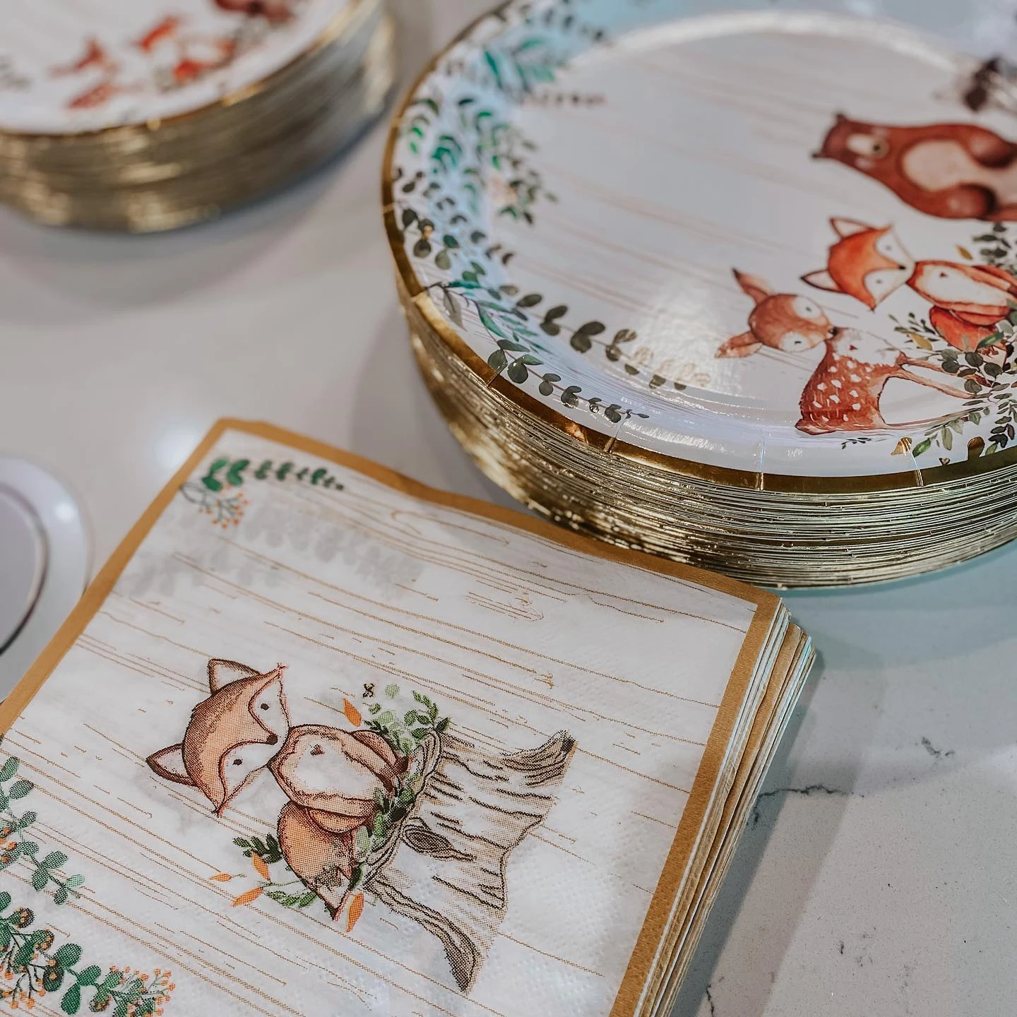 20. Themed Plates and Napkins