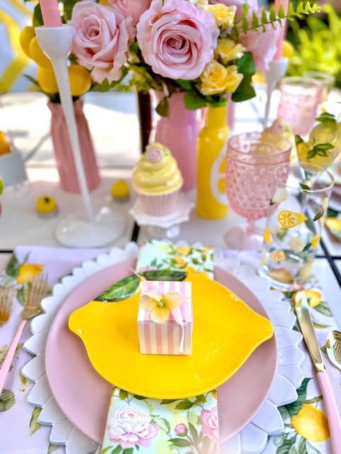 Lemon Grove Table italian summer party theme ideas