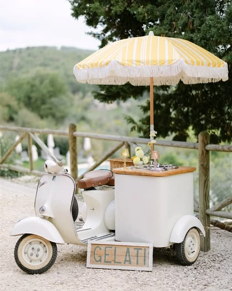 Retro Gelato Cart la dolce vita party ideas