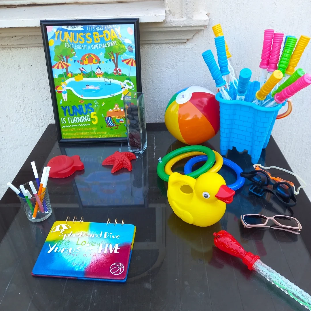 Interactive Favor Station splish splash birthday party ideas