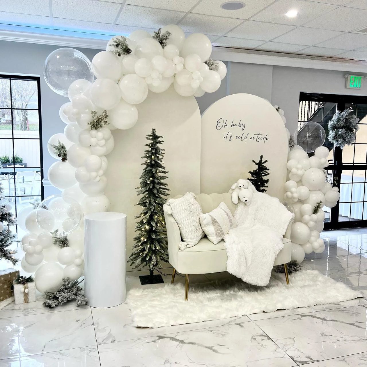 Cozy Gift Spot winter baby shower ideas