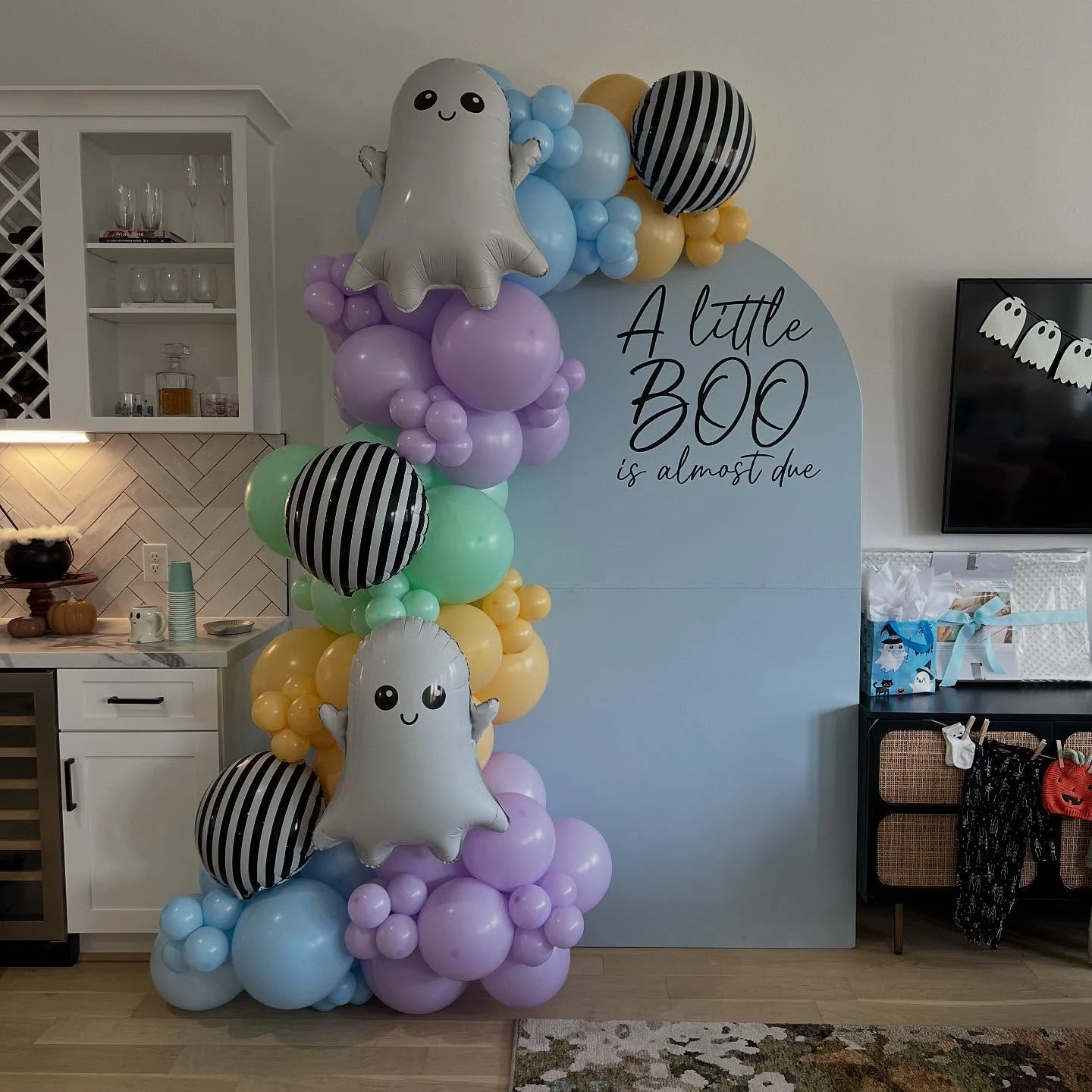 Soft Palette Ghost Arch a little boo is due baby shower ideas
