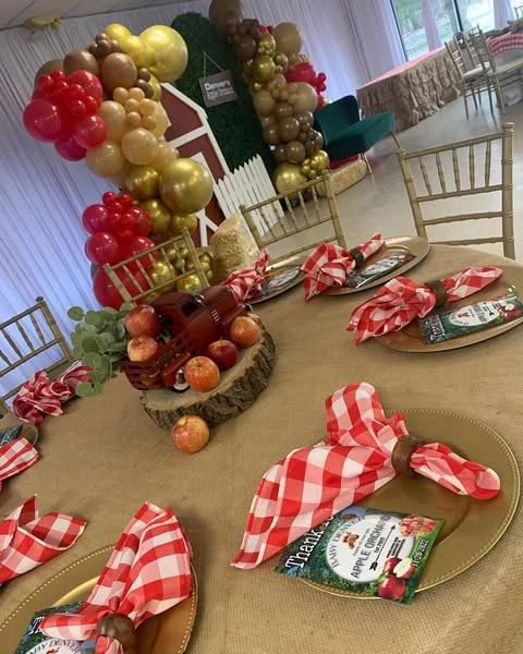 Picnic Style Table Arrangements apple of our eye baby shower ideas