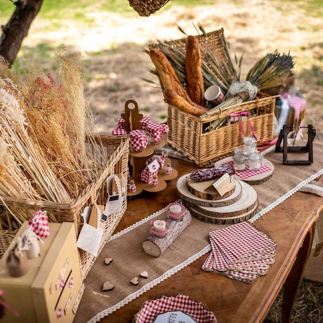 Style with Earthy Accents backyard bbq party ideas