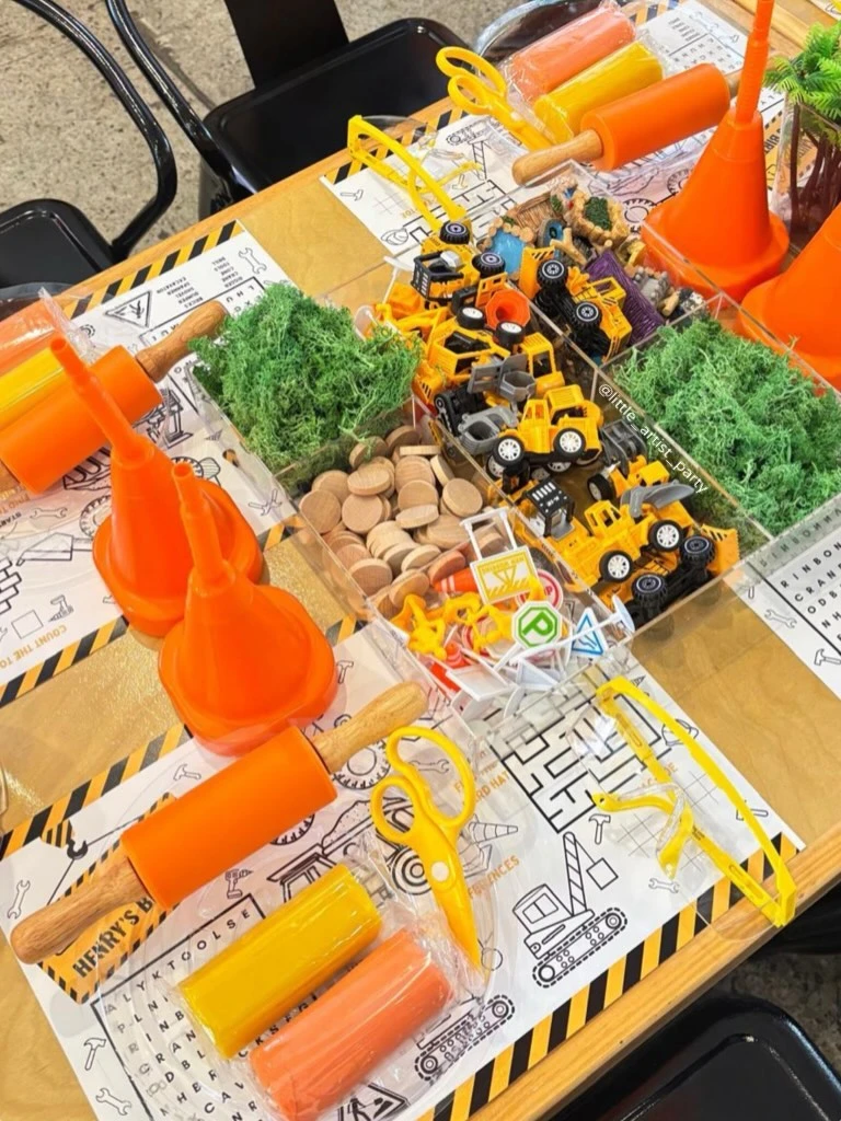 Site Gear & Activity Table construction birthday party ideas