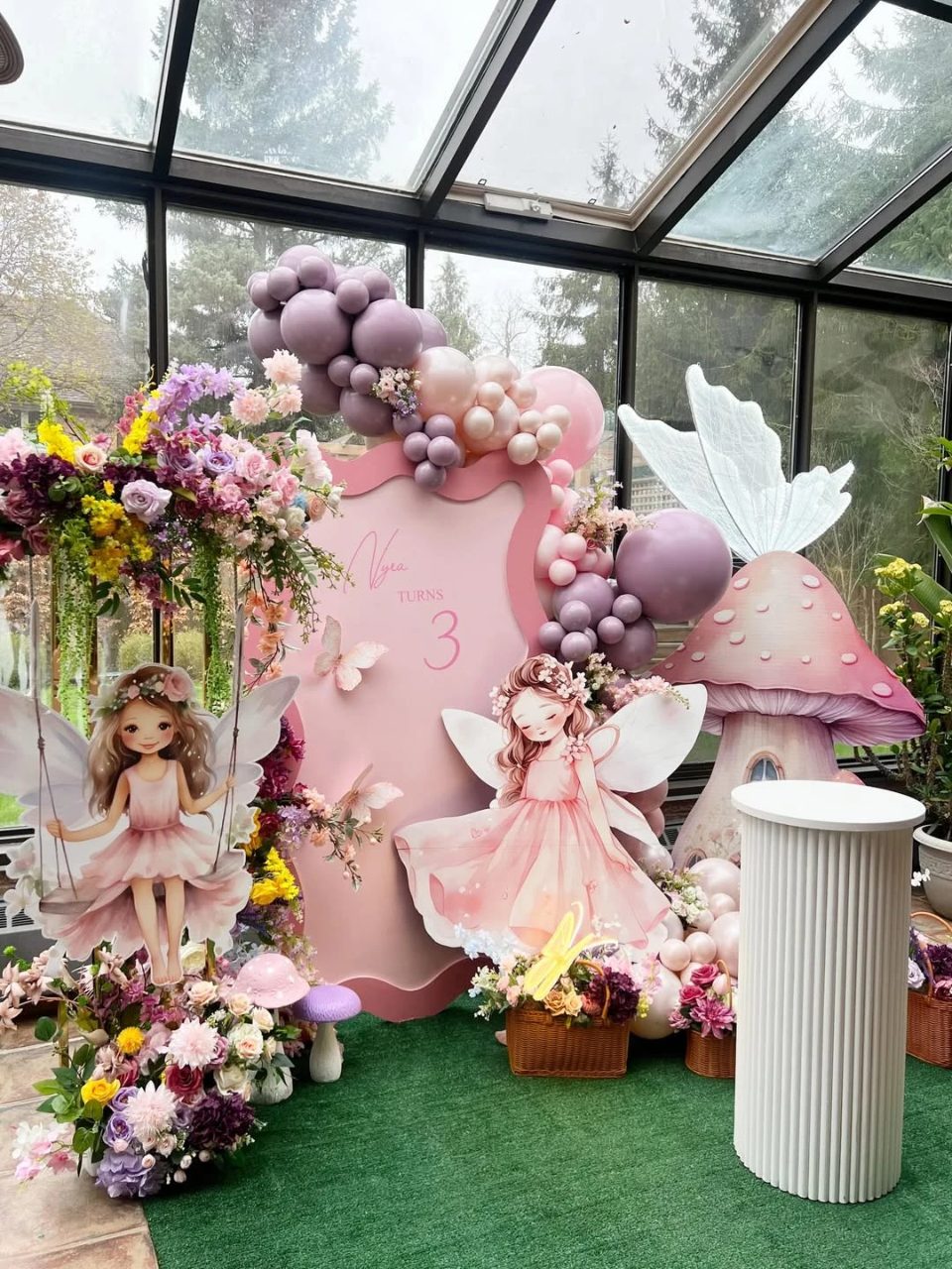 Layered Forest Scenes fairy first birthday party ideas