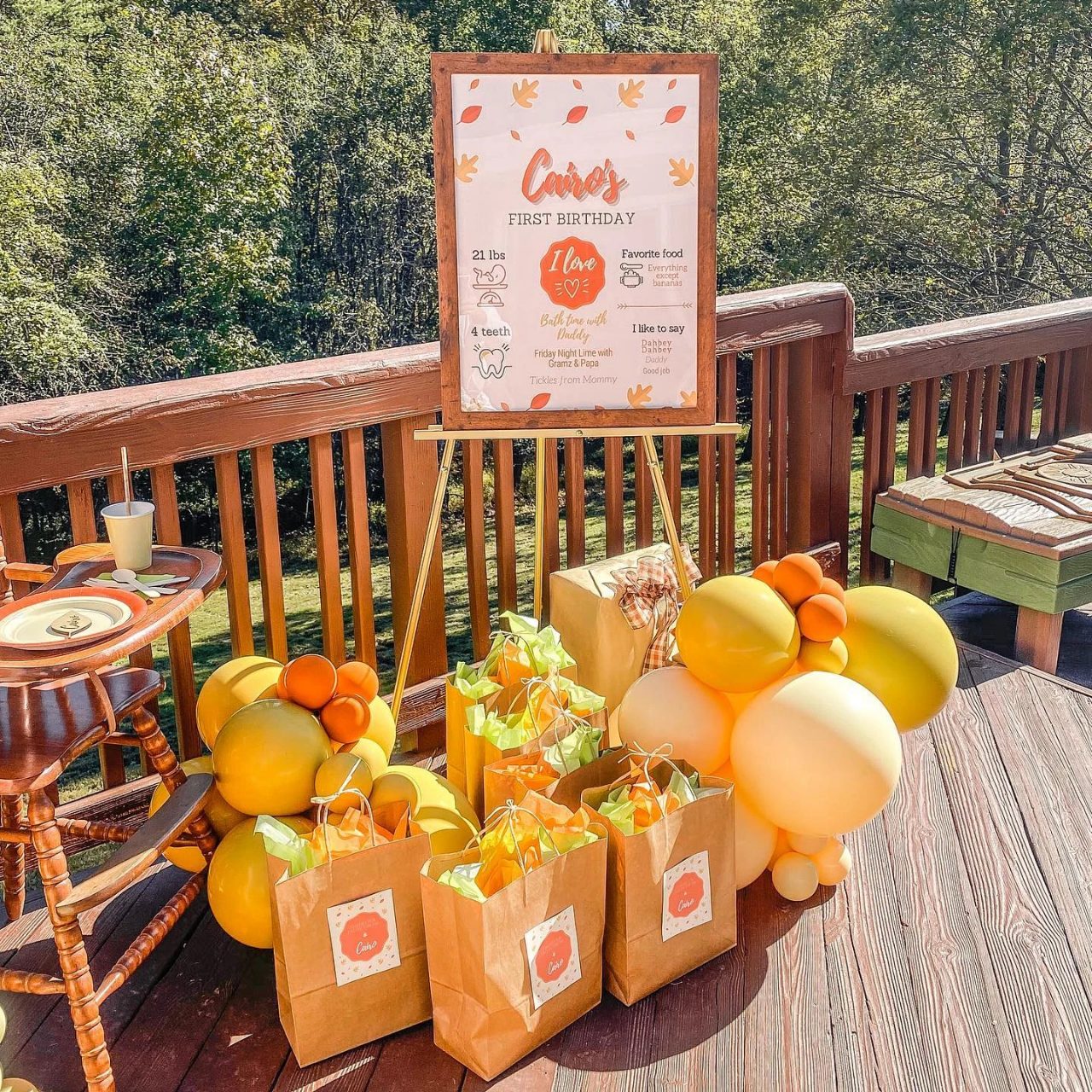 Warm Autumn Milestone Display fall birthday party ideas