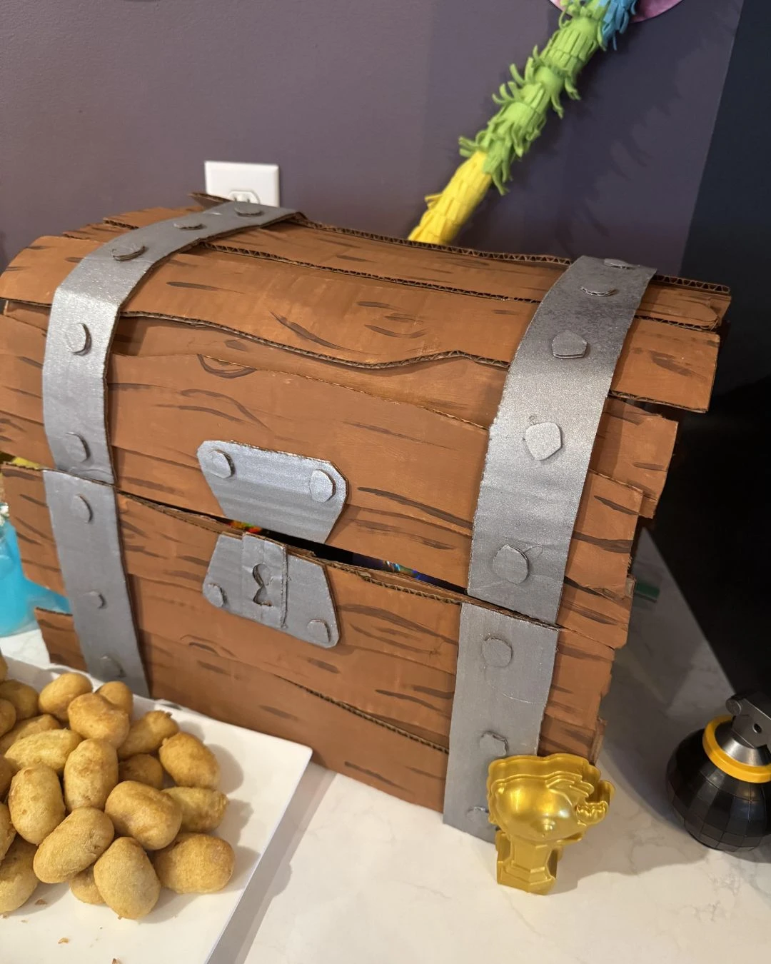 Shield Potion Refreshment Bar fortnite birthday party ideas