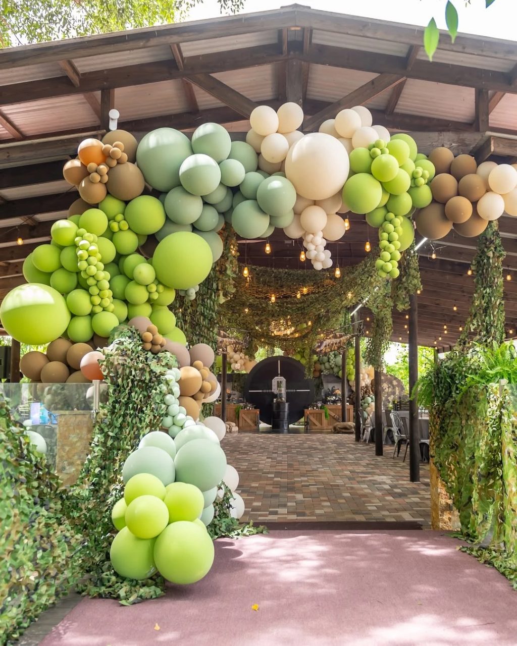 Tactical Forest Entrance fortnite birthday party ideas