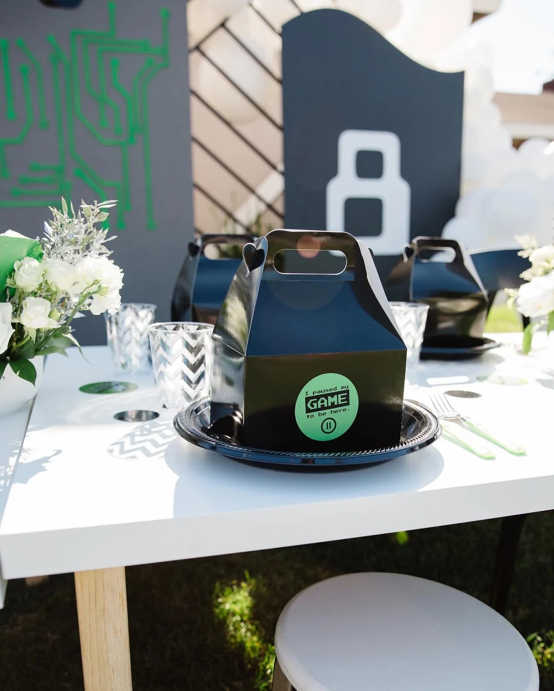 Tactical Loot Box Place Settings fortnite birthday party ideas