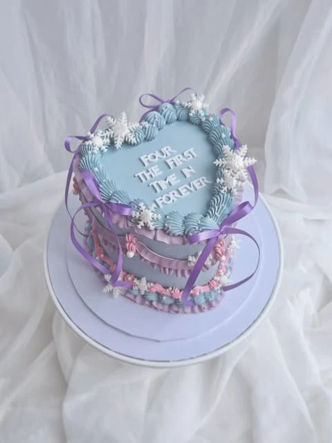 Ruffled Lyric Heart Design frozen birthday cake