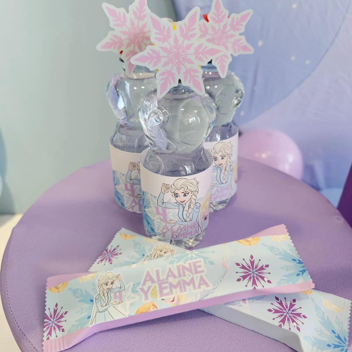 Custom Character Refreshments frozen birthday party ideas