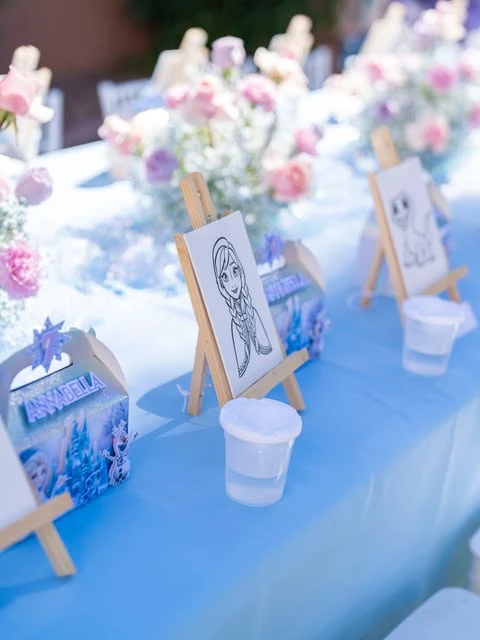 Icy Portrait Painting frozen birthday party ideas