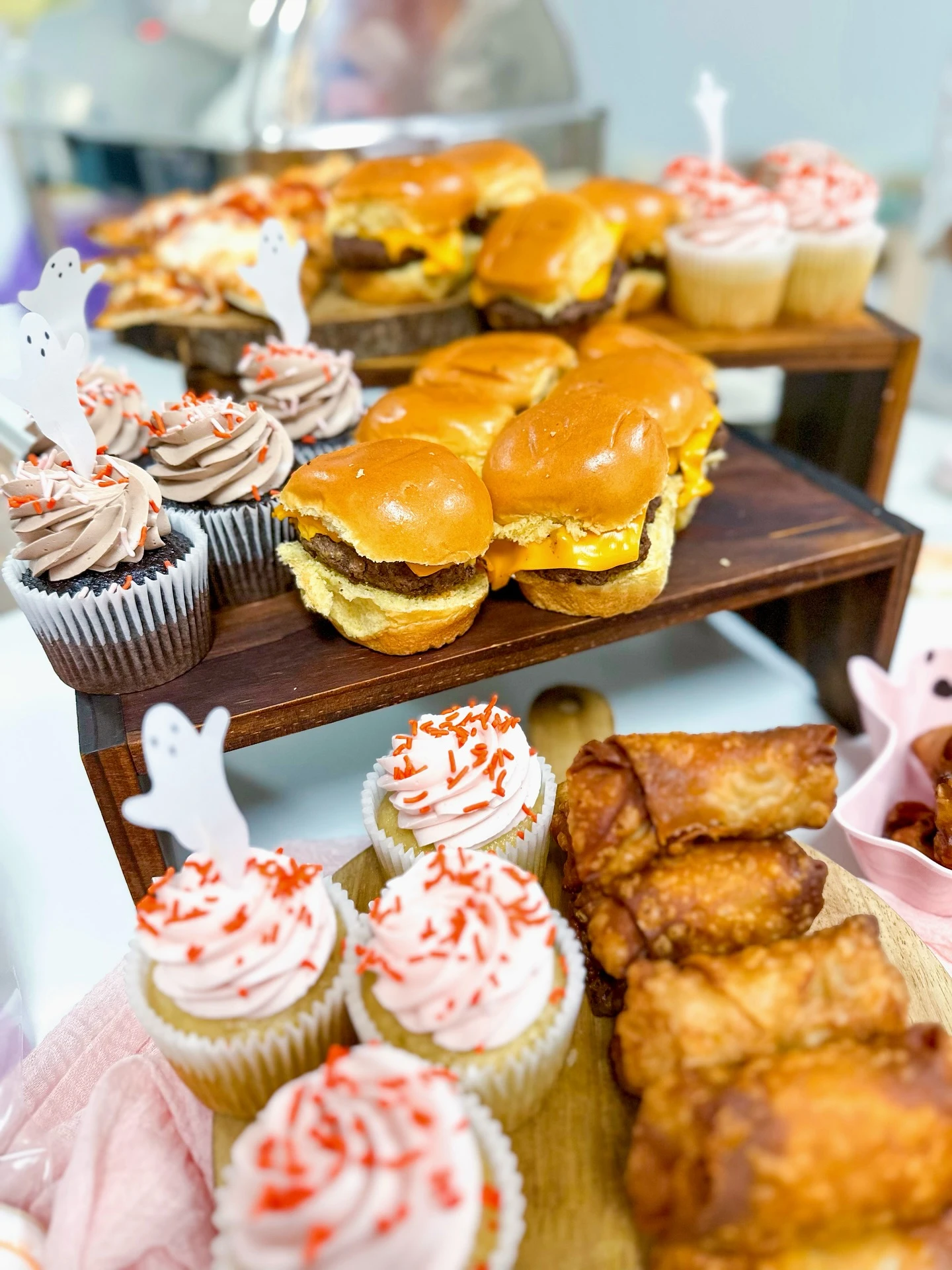 Pink-o-ween Snack Display halloween birthday party for kids