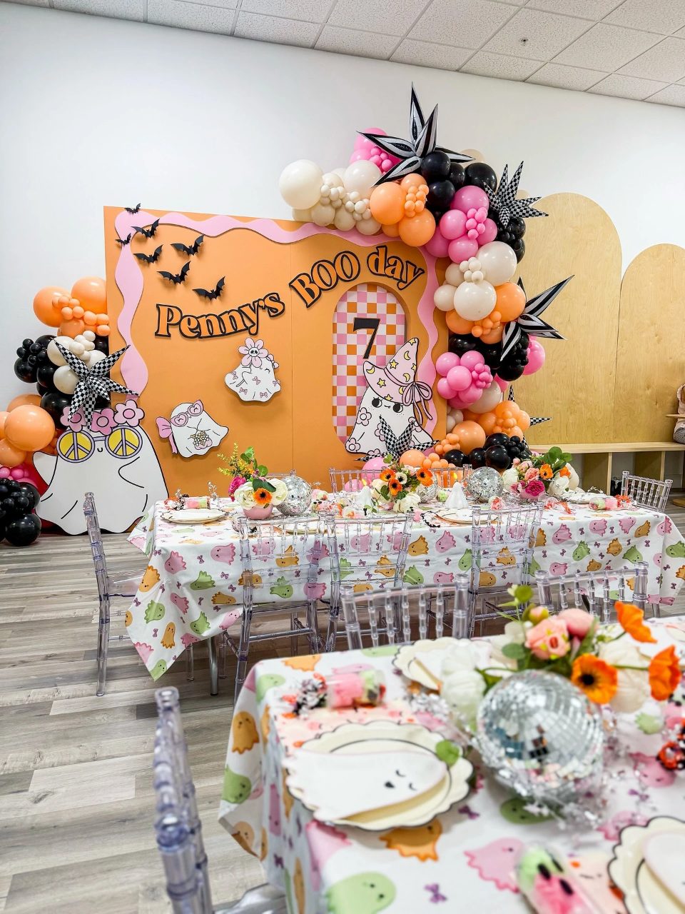 Retro Ghost Birthday Theme halloween birthday party for kids