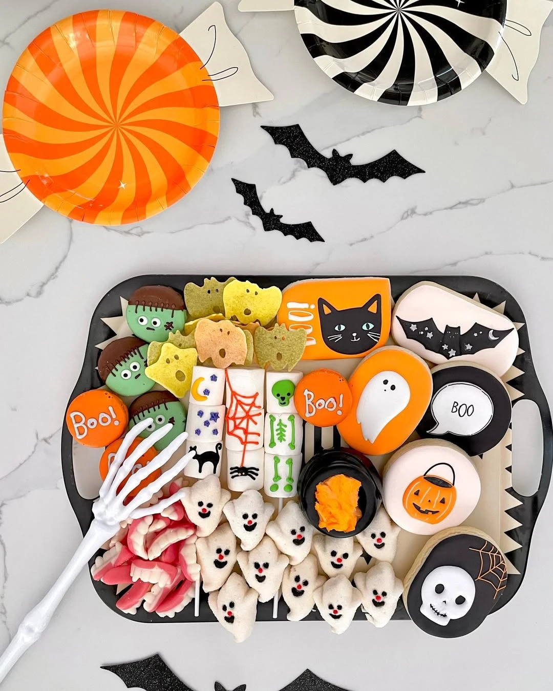 Modern Ghost Cake Display halloween birthday party for kids
