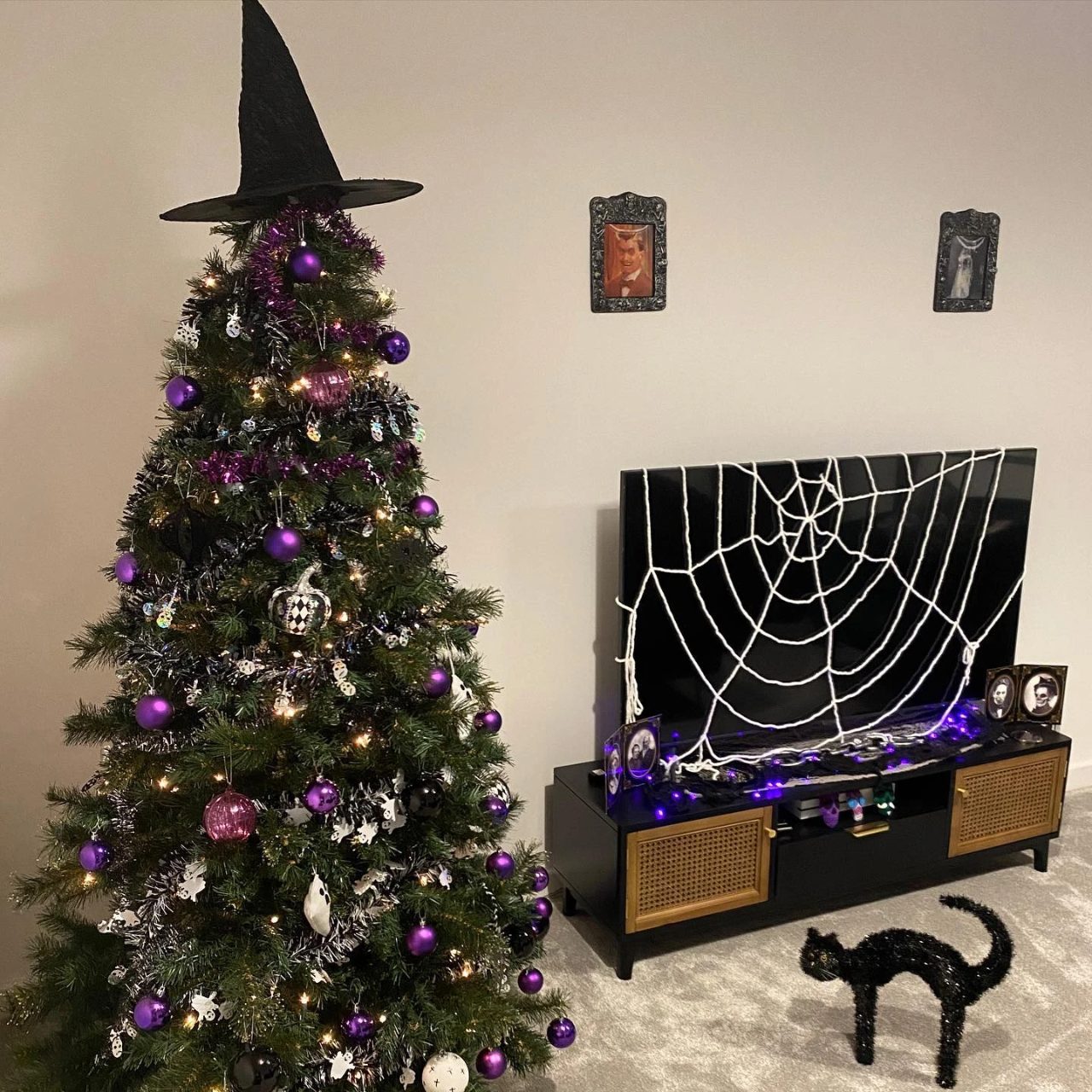 Witchy Holiday Tree Focal halloween house party